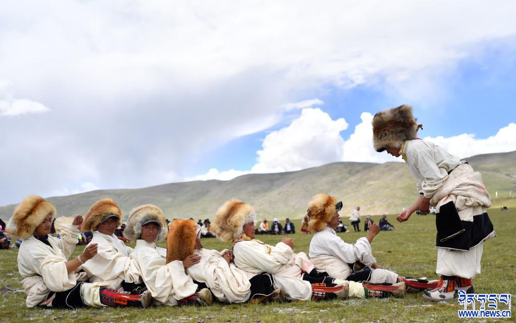 བོད་བྱང་ཐང་དུ་དགའ་སྤྲོས་འཁྱིལ་བའི་དུས་ཚིགས་སུ་སླེབས་པ།