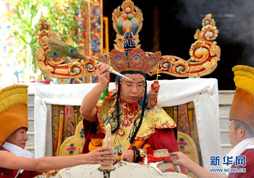 ༄༅།།པཎ་ན་ར་་་ས་་ལ་ས་ན་ག་་་ག་ལ་བ།