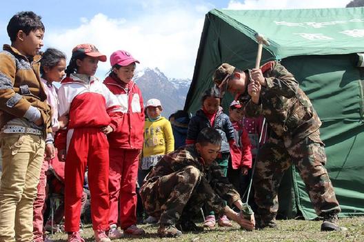 ༄༅།།བོད་ལྗོངས་གེགས་ཁུལ་གྱི“གུར་གྱི་ས
